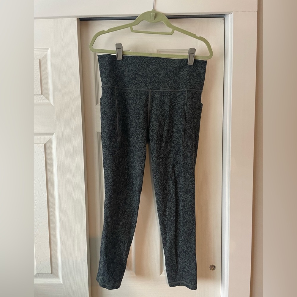 Athleta LT (Tall) Salutation Stash Pocket II Textured 7/8 Tight | Large Tall